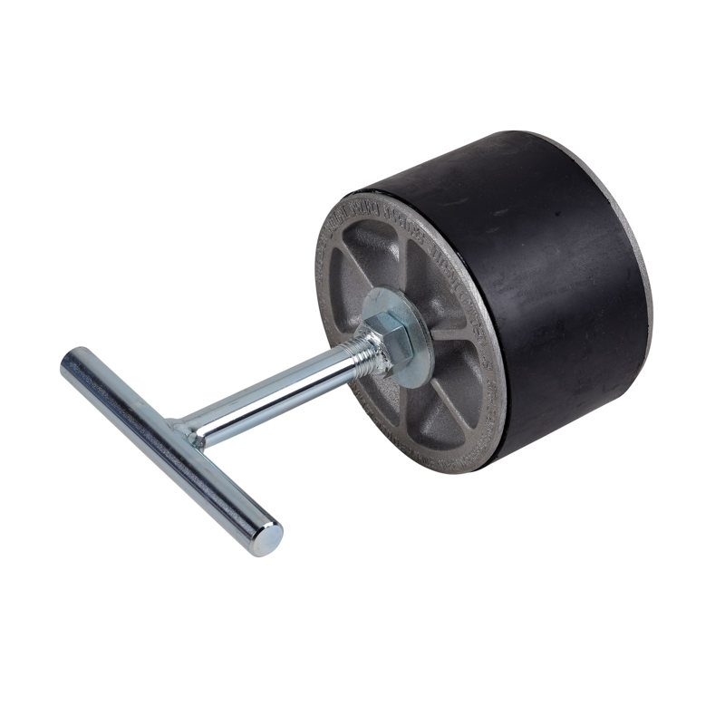 272-892_r.jpg - Cherne® 6" Aluminum T-Handle Gripper® Plug (Non Bypass)